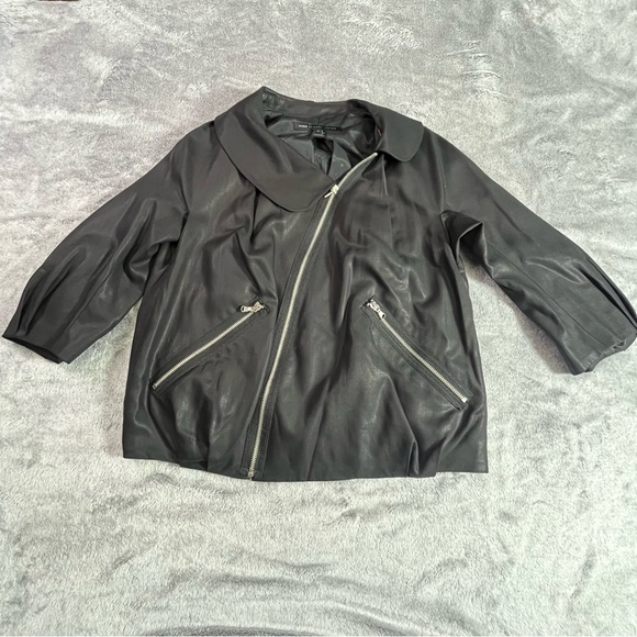 Marc by Marc Jacobs Medium Black Asymmetric Cropped Zip Jacket - Picture 2 of 9